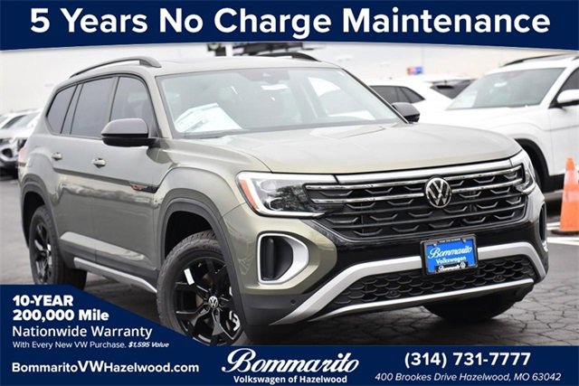 New 2025 Volkswagen Atlas Peak Edition SE