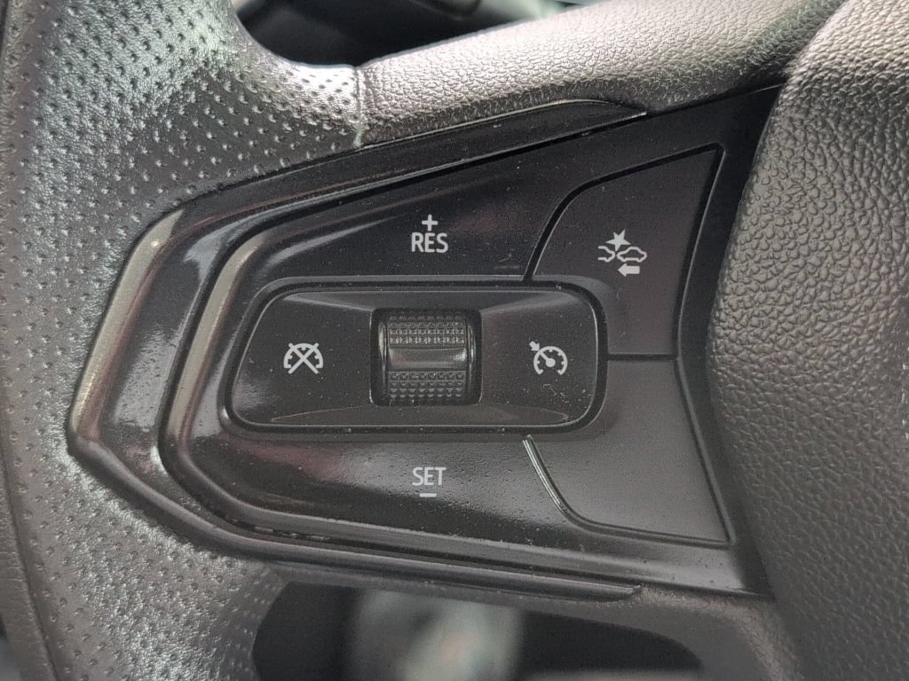 Used 2023 Chevrolet TrailBlazer LT FWD image 27