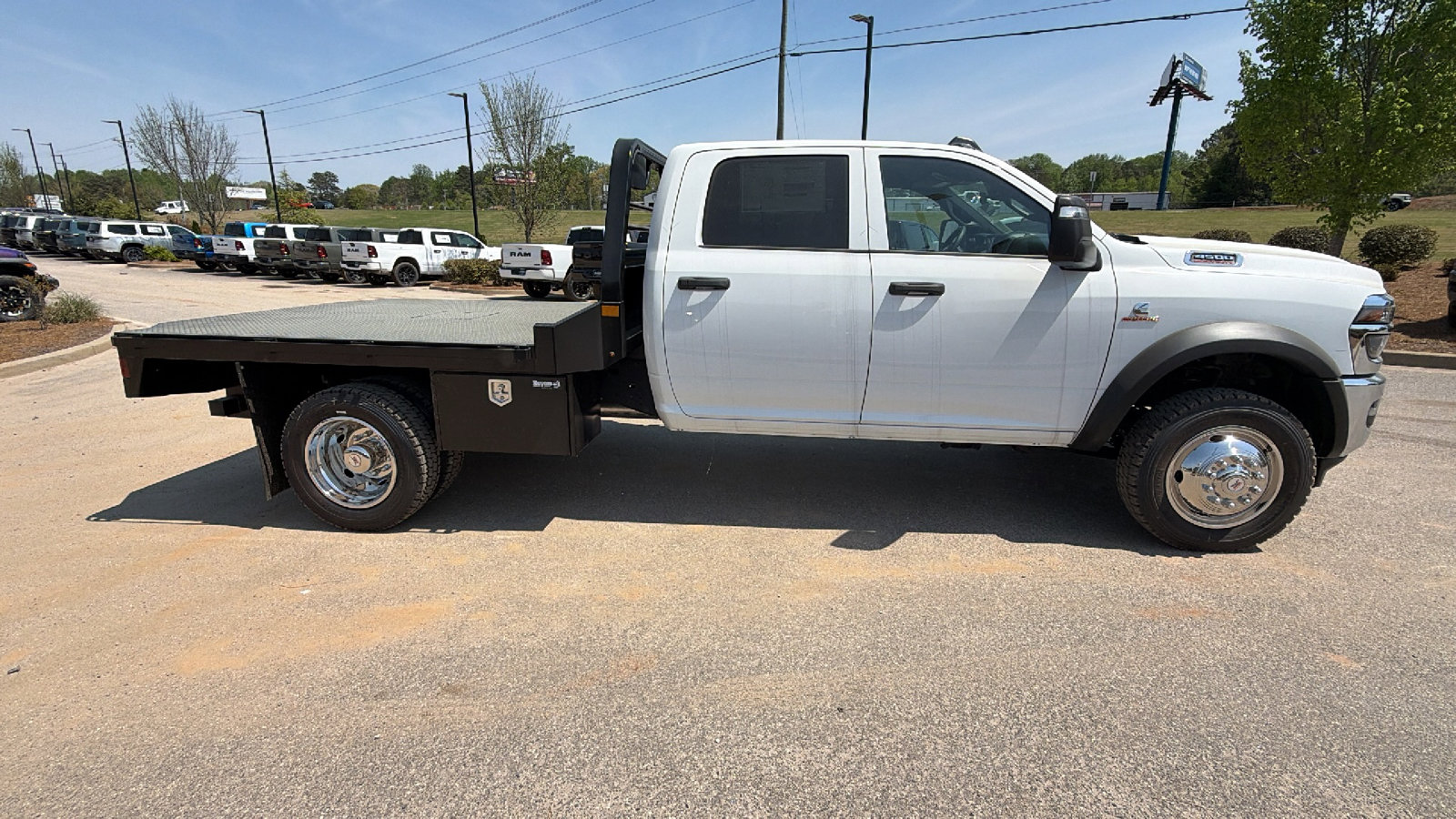 New 2026 RAM 4500 Tradesman w/ Chrome Appearance Group AWD/4WD image 7