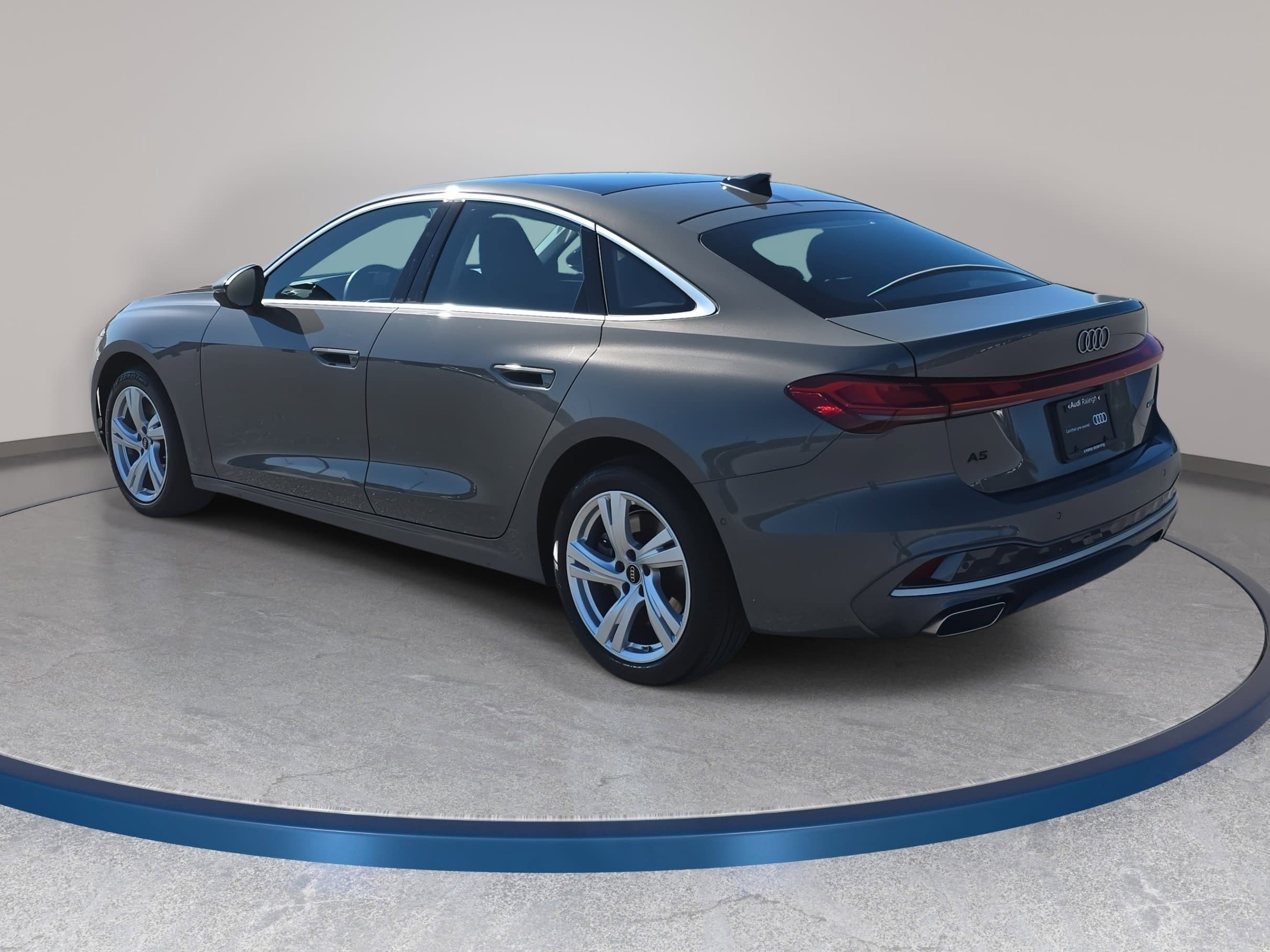 Certified 2025 Audi A5 2.0T Prestige image 6