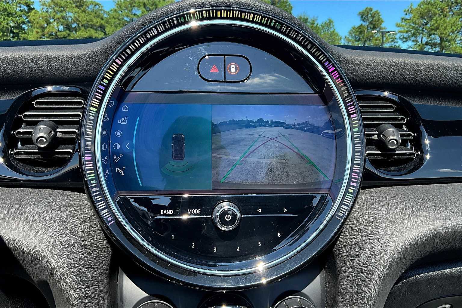 Used 2023 MINI Cooper Cooper image 47