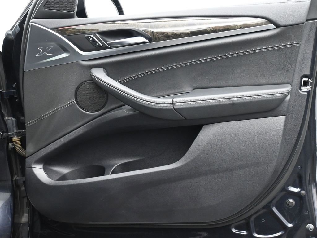 Used 2019 BMW X4 M40i w/ Premium Package image 26