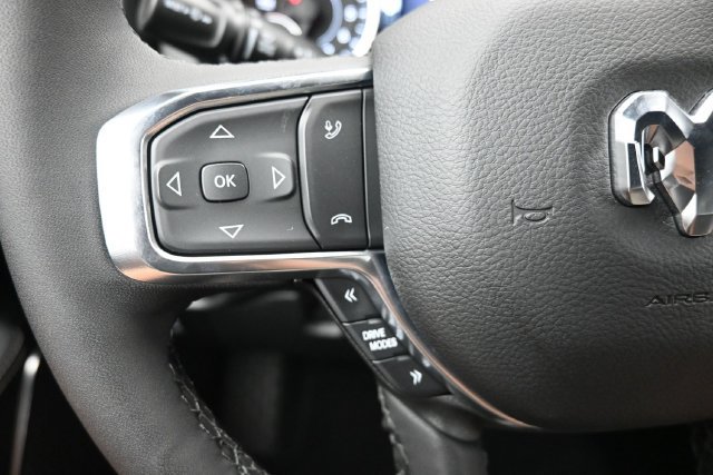 New 2027 RAM 1500 Laramie AWD/4WD image 13