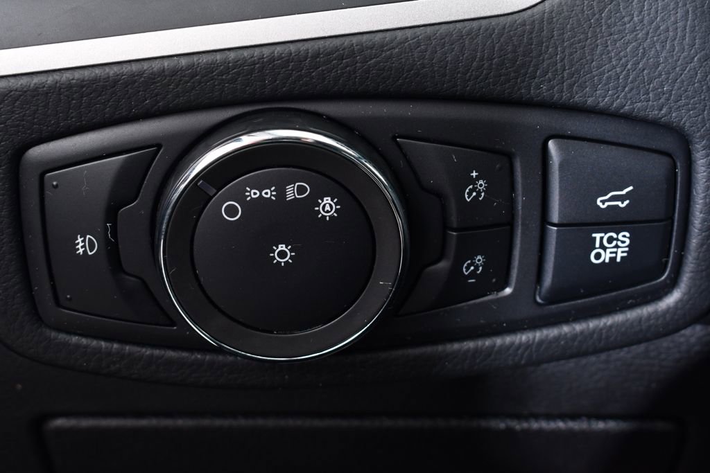 Used 2022 Ford Edge SEL w/ Convenience Package image 30