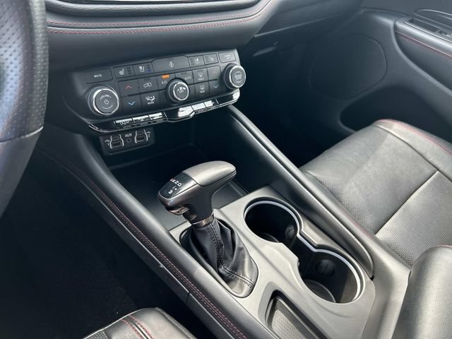 Used 2024 Dodge Durango GT AWD/4WD image 31