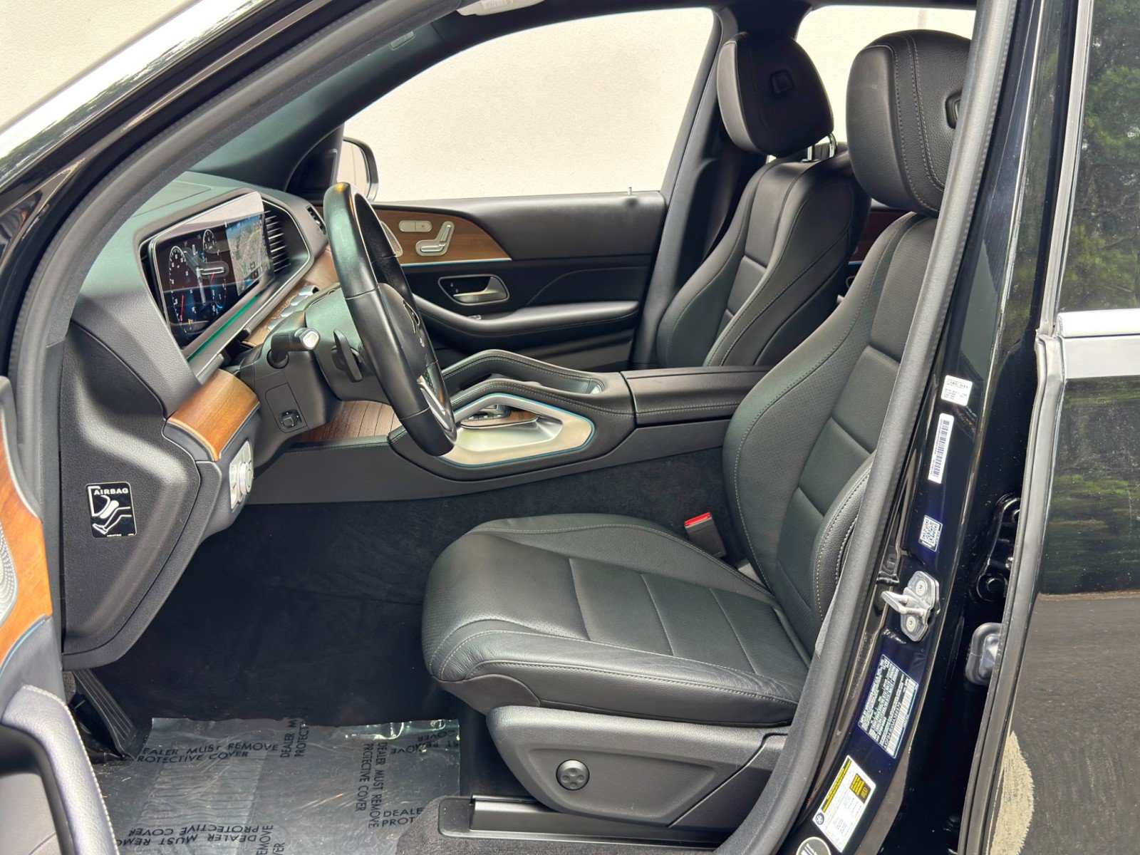 Used 2021 Mercedes-Benz GLE 350 w/ Premium Package image 16