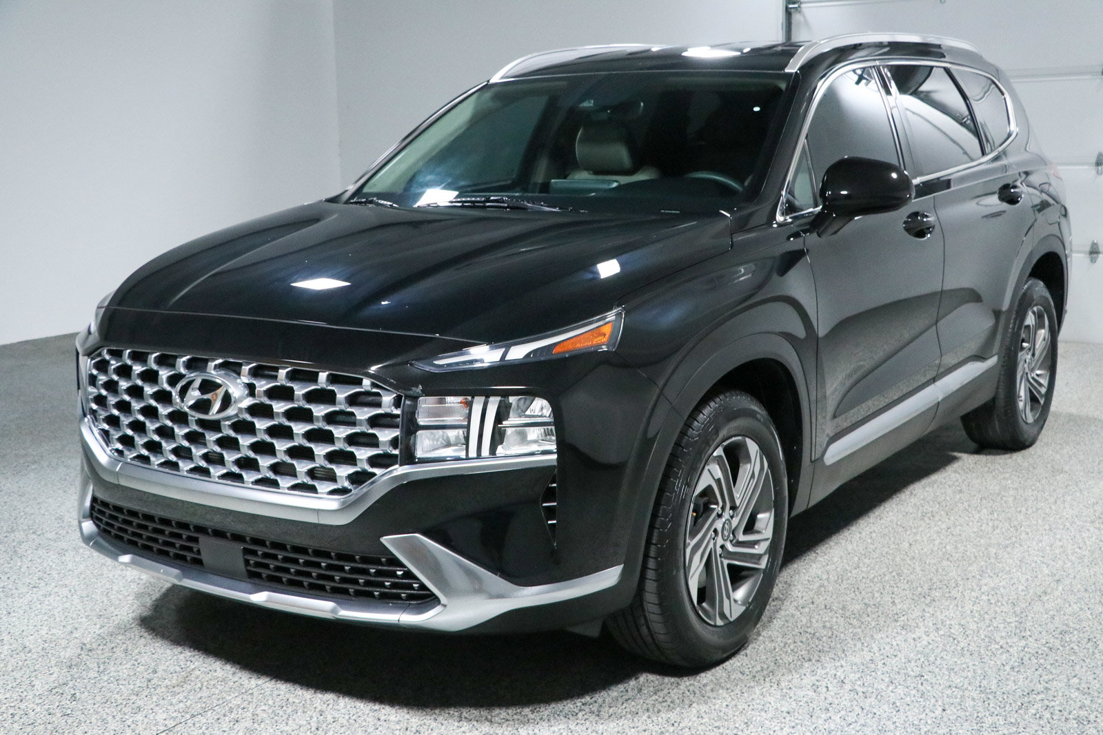 Used 2022 Hyundai Santa Fe SEL FWD image 30