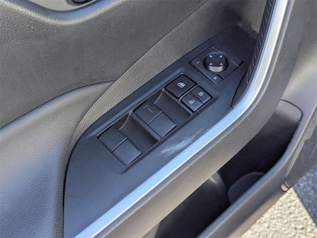 Used 2025 Toyota RAV4 LE image 13
