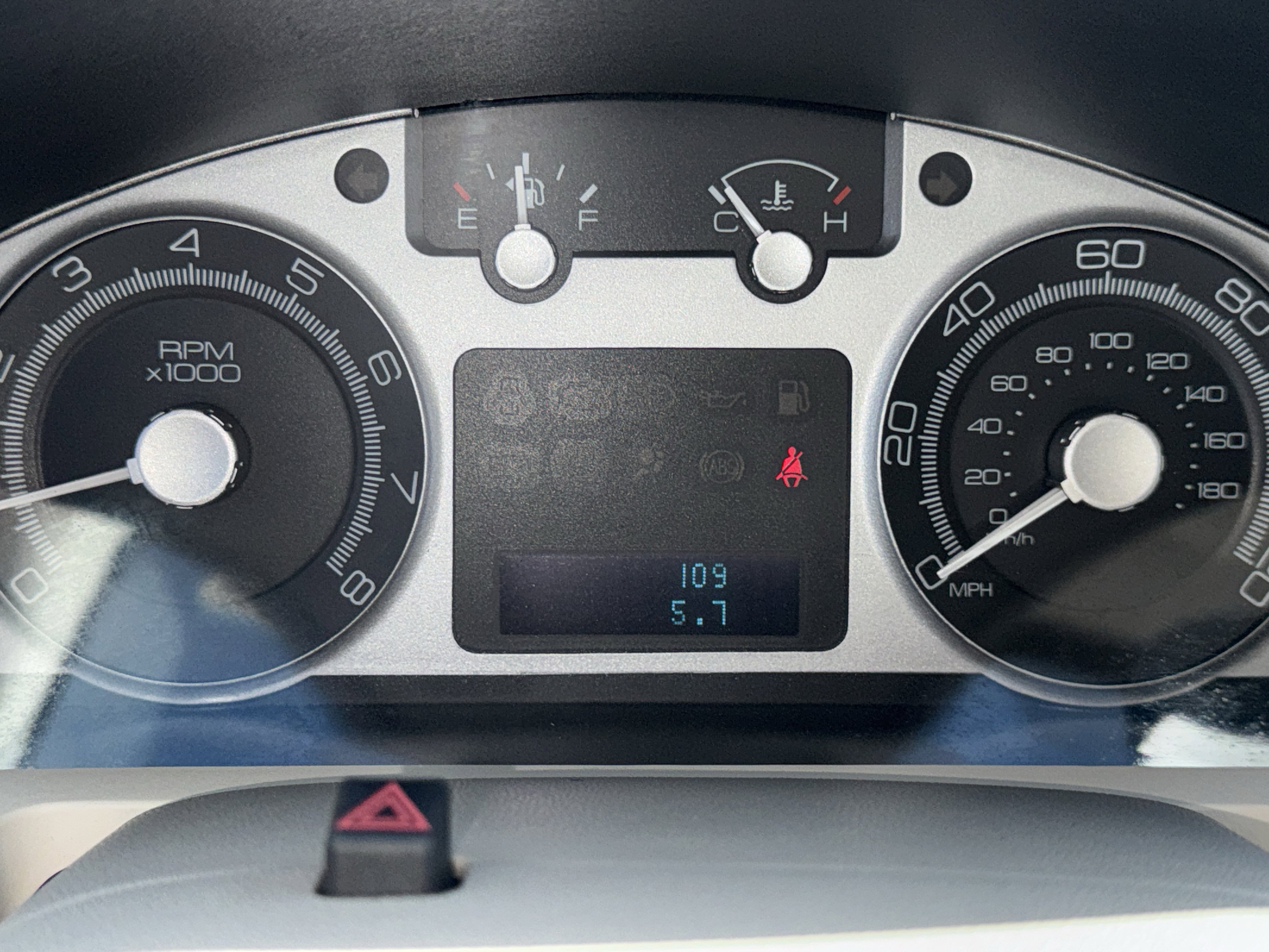 Used 2009 Mercury Mariner Premier image 12