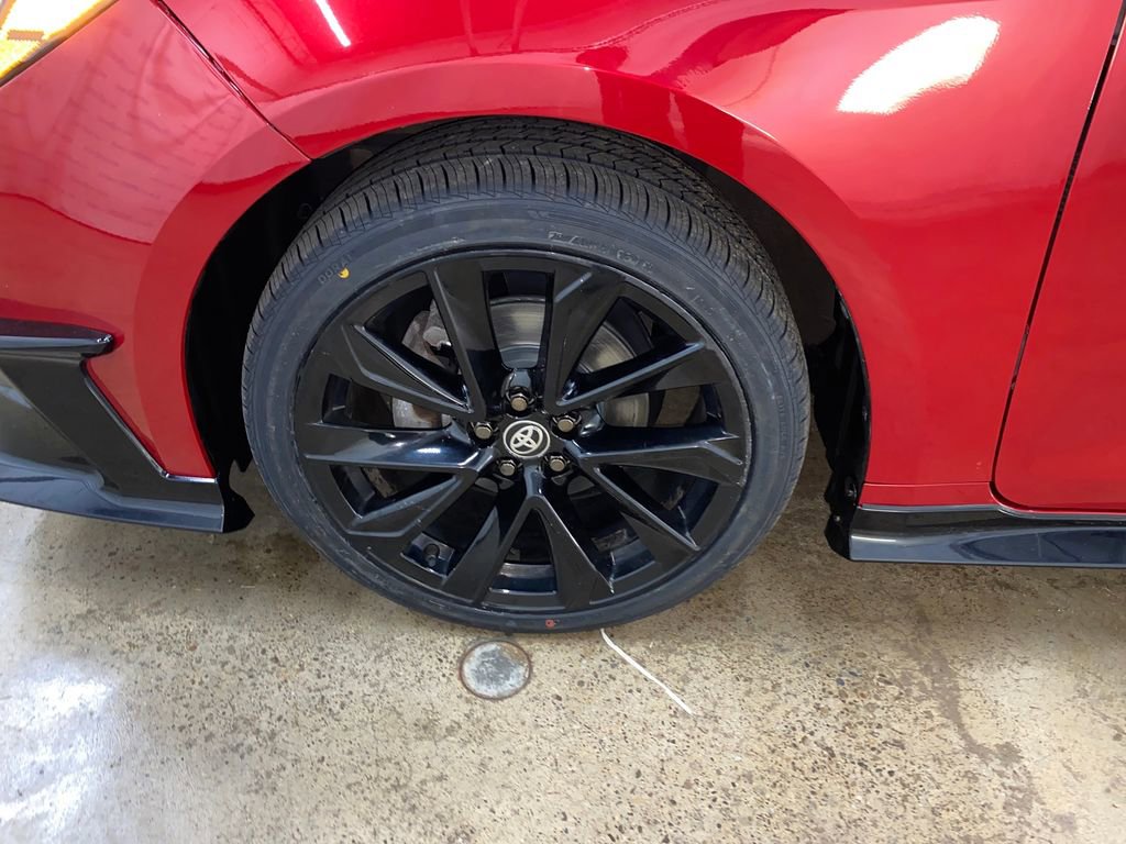 Used 2021 Toyota Corolla SE w/ Special Edition image 16