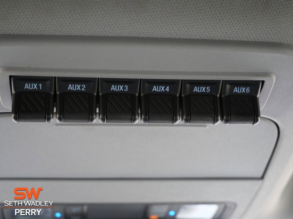 Used 2023 Ford F250 XLT w/ FX4 Off-Road Package image 19