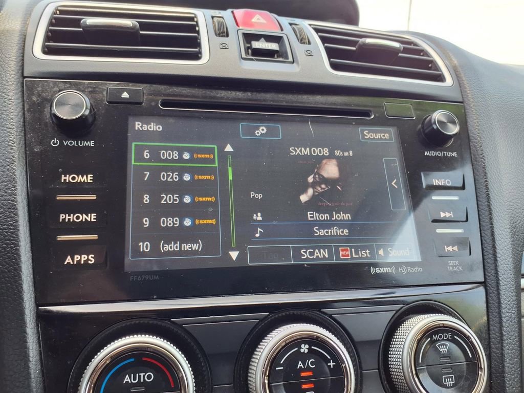 Used 2018 Subaru Forester 2.5i Limited AWD/4WD image 3