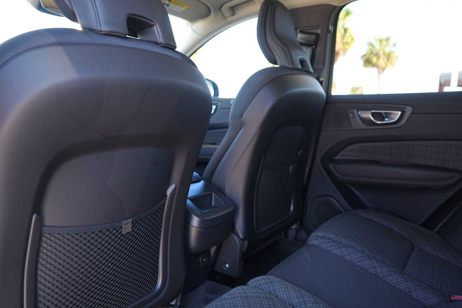 Used 2024 Volvo XC60 B5 Core w/ Protection Package Premier image 13