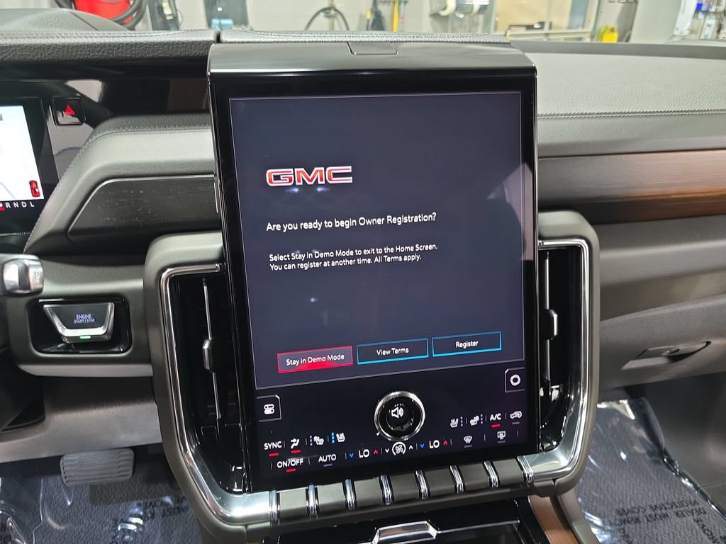 New 2026 GMC Yukon XL Denali w/ Advanced Technology Package AWD/4WD image 21