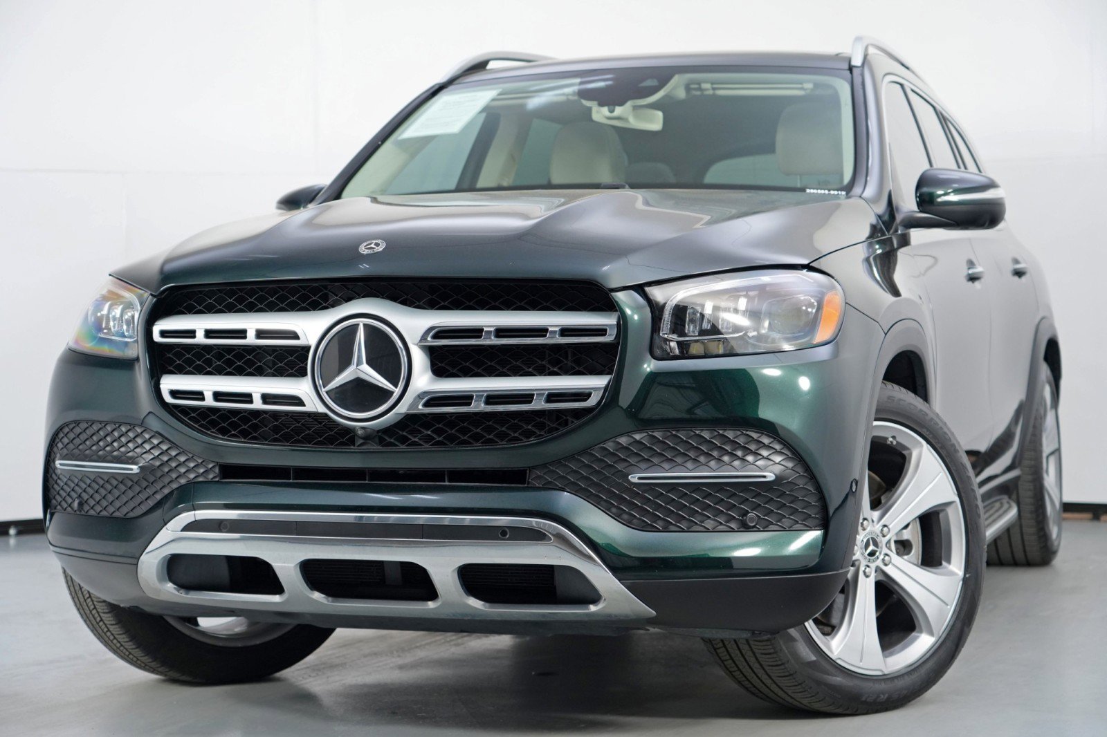 Used 2020 Mercedes-Benz GLS 450 4MATIC w/ Convenience Package image 3