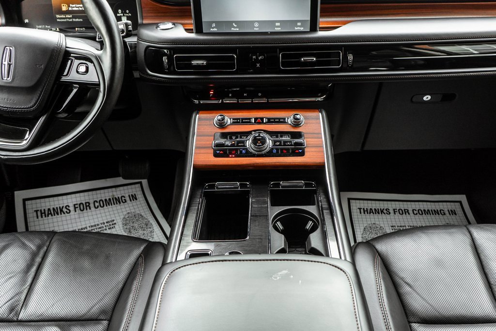 Used 2024 Lincoln Aviator Reserve image 12