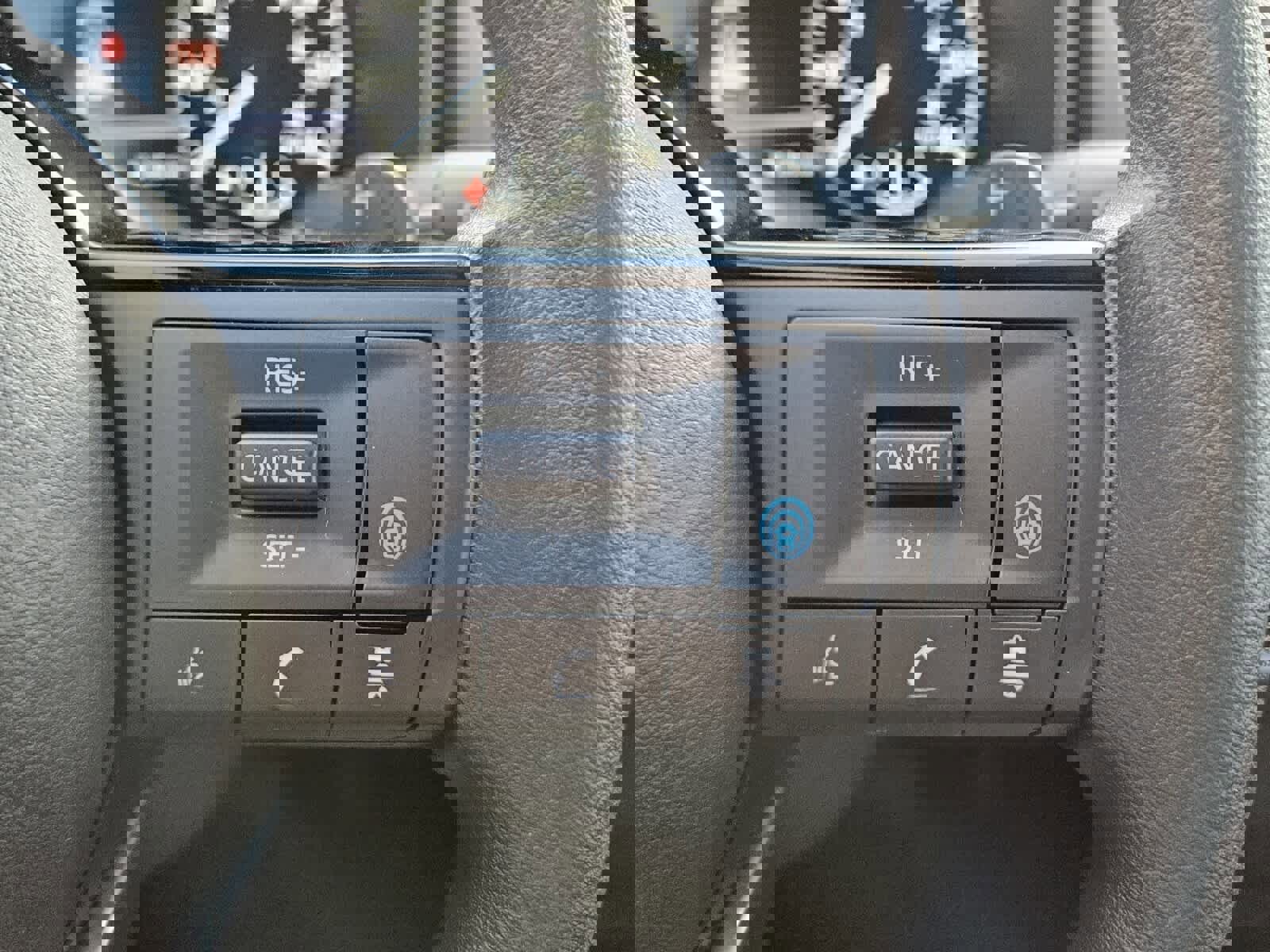 Used 2023 Nissan Rogue SV image 13