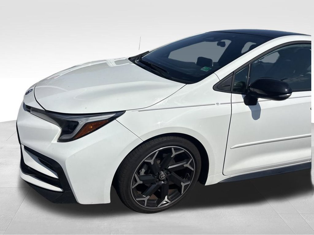 Used 2025 Toyota Corolla FX w/ Convenience Package FWD image 2