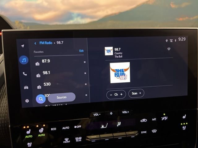 Used 2023 Subaru Solterra AWD image 37