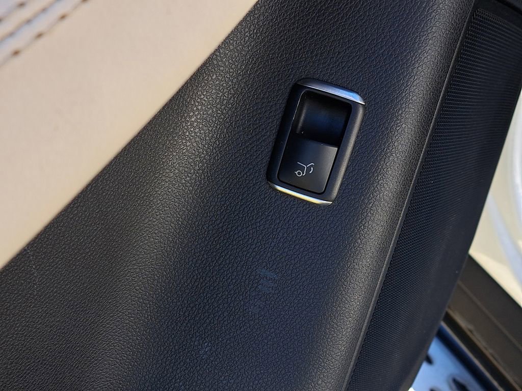 Used 2018 Mercedes-Benz GLE 43 AMG 4MATIC image 19