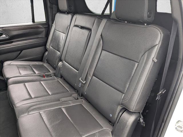Used 2023 Chevrolet Suburban LT image 20