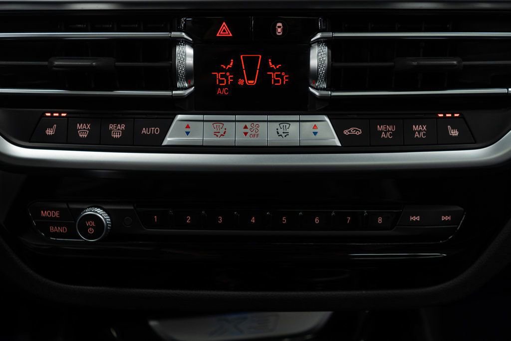 Used 2023 BMW X3 xDrive30i w/ Convenience Package AWD/4WD image 21