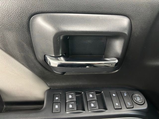 Used 2018 Chevrolet Silverado 1500 LT w/ All Star Edition image 21