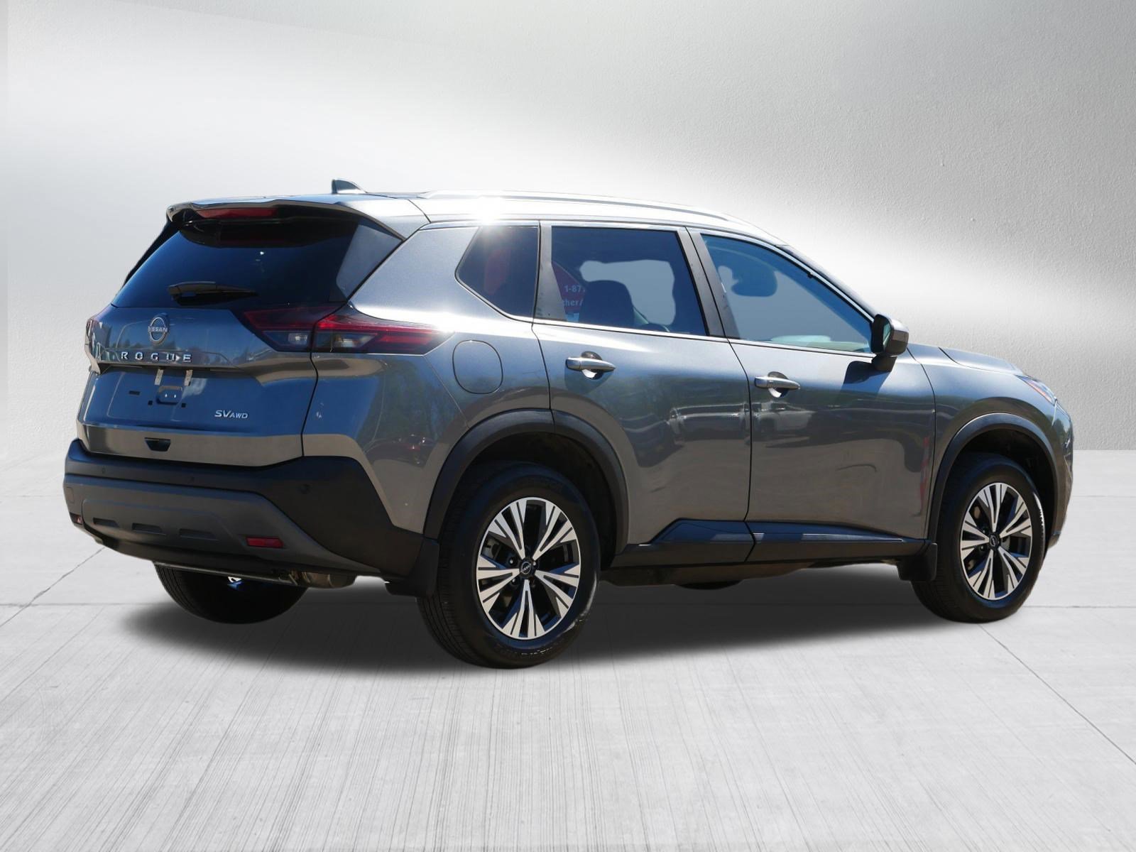 Certified 2023 Nissan Rogue SV w/ SV Premium B Package AWD/4WD image 7