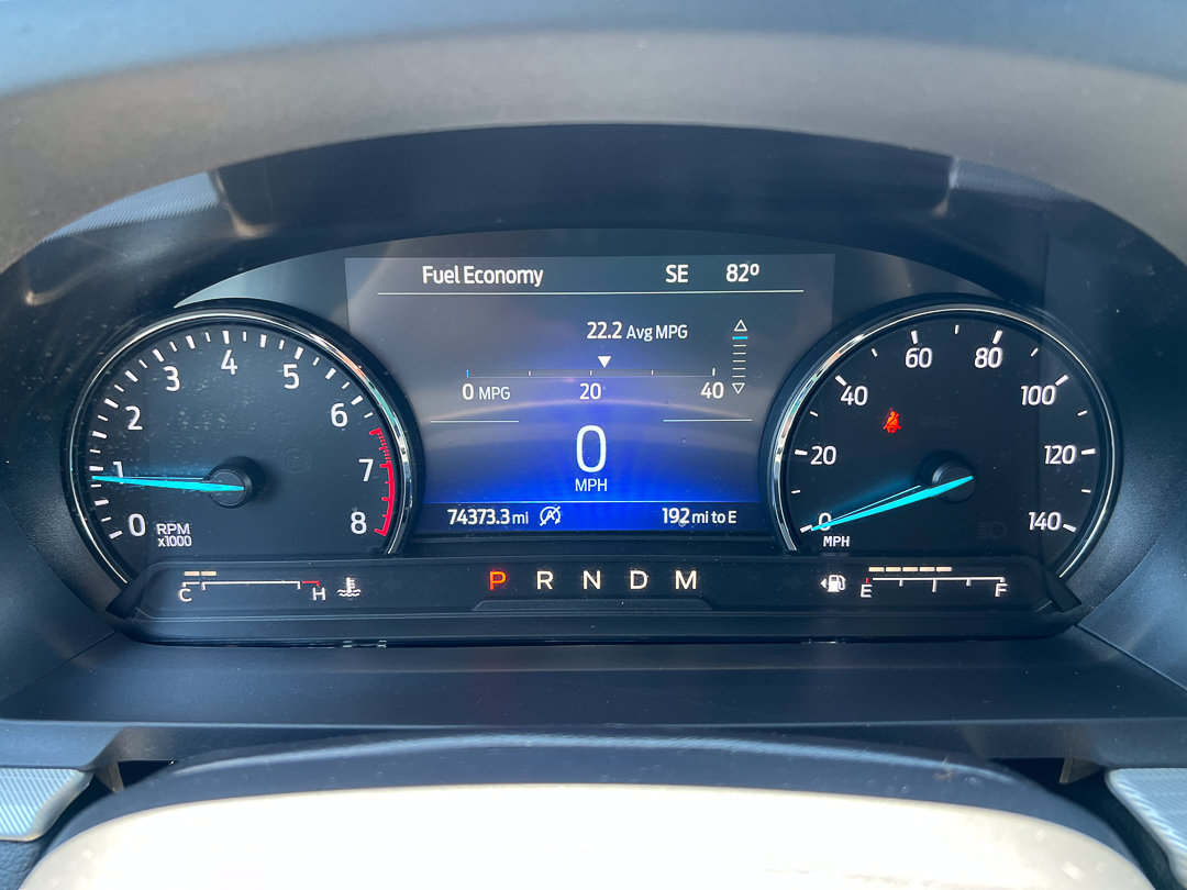 Used 2020 Ford Explorer XLT w/ Equipment Group 202A AWD/4WD image 18