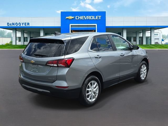 Used 2024 Chevrolet Equinox LT AWD/4WD image 7