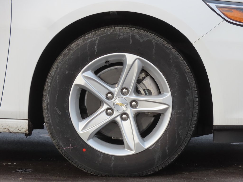 New 2025 Chevrolet Malibu LS image 13