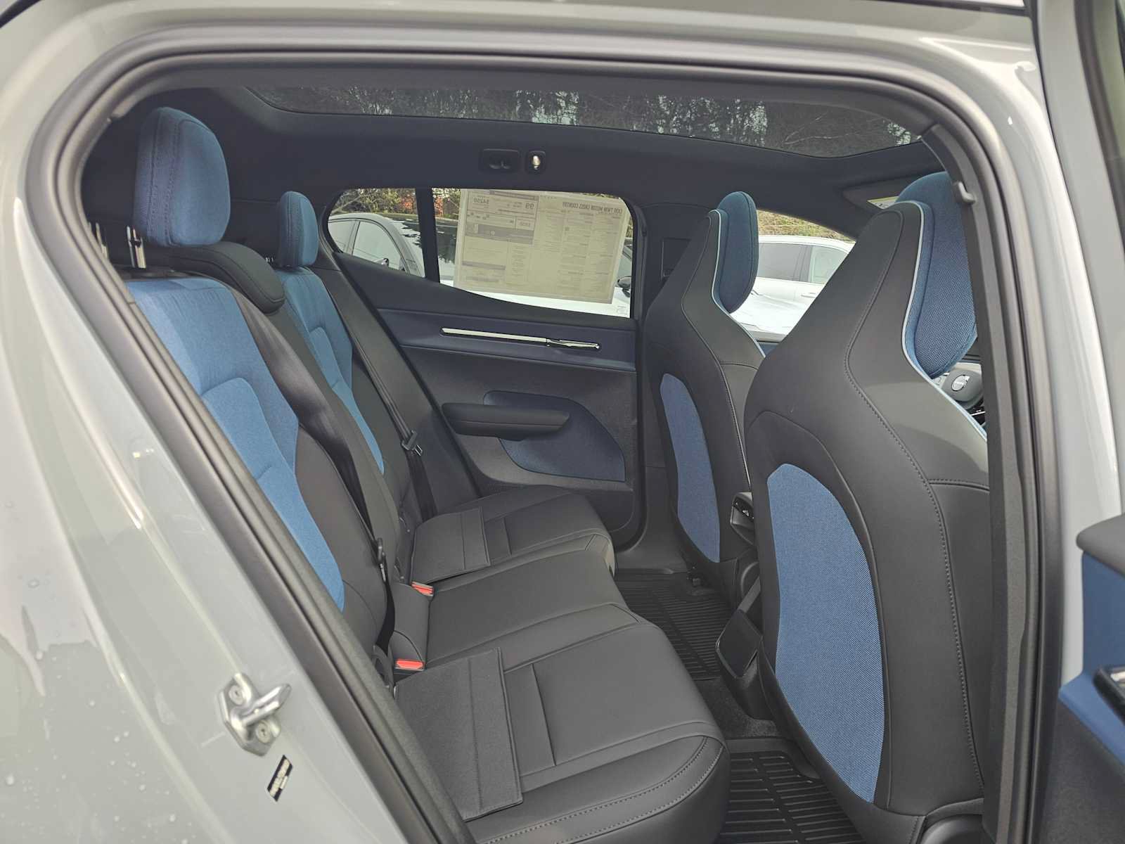 New 2026 Volvo EX30 Cross Country Ultra w/ Protection Package Premier AWD/4WD image 13