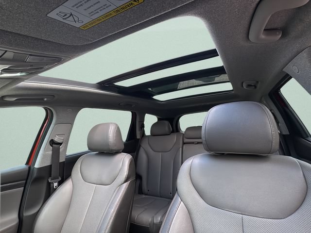 Used 2019 Hyundai Santa Fe Limited AWD/4WD image 16