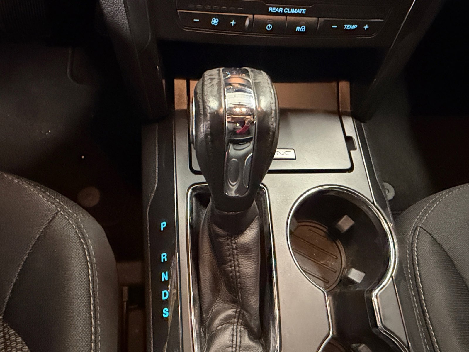 Used 2018 Ford Explorer XLT FWD image 23