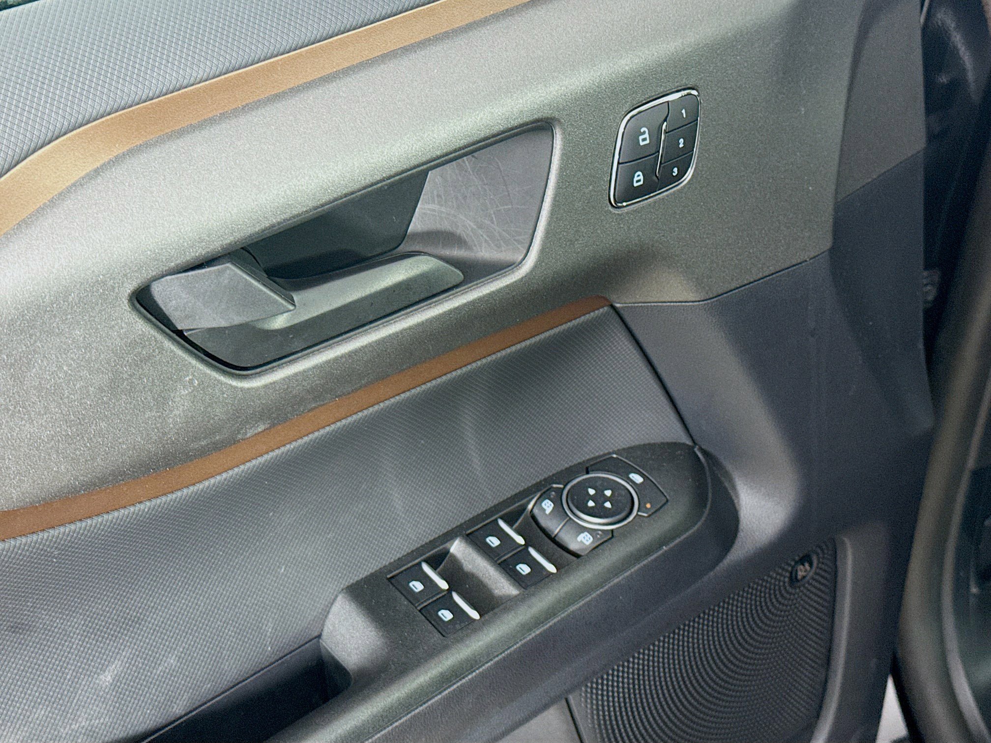 Used 2025 Ford Bronco Sport Outer Banks w/ Outer Banks Tech Package+ AWD/4WD image 24