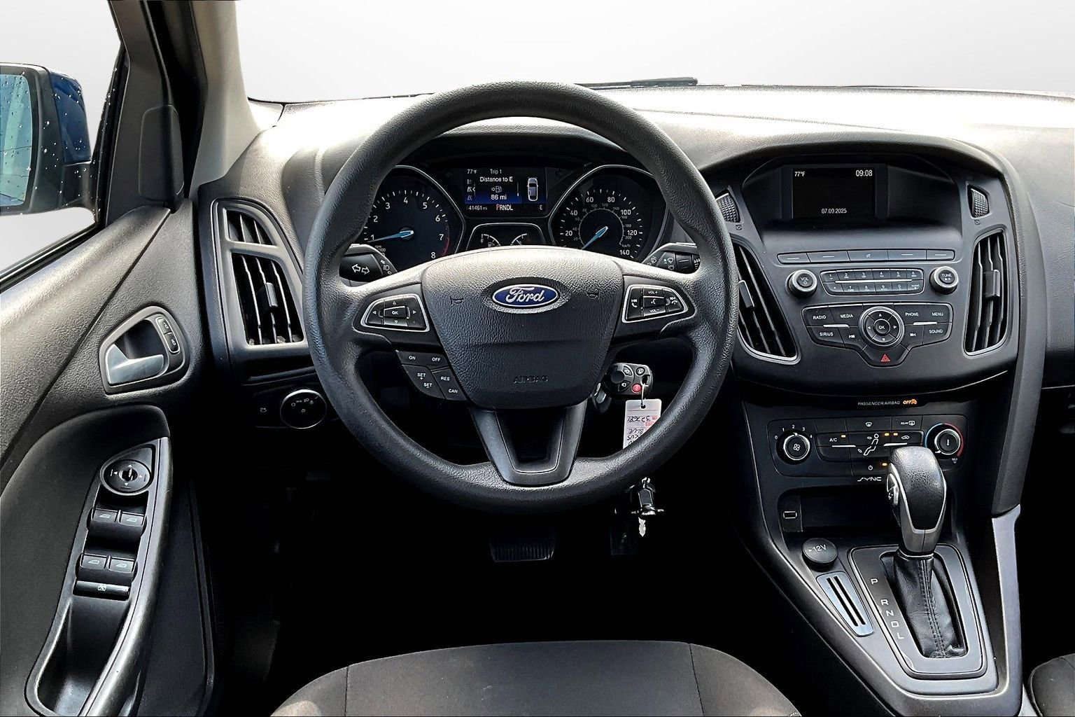 Used 2018 Ford Focus SE image 5