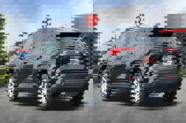 Certified 2025 Toyota RAV4 LE image 7