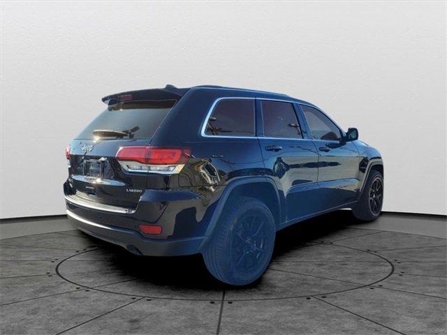 Used 2021 Jeep Grand Cherokee Laredo X image 4