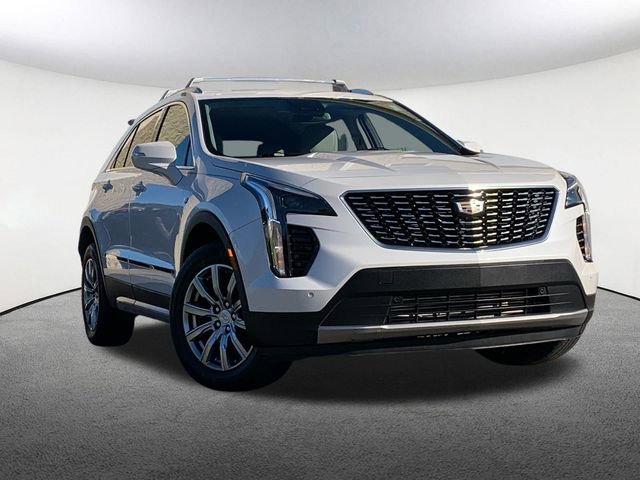 Used 2021 Cadillac XT4 Premium Luxury w/ Driver Awareness Package image 2