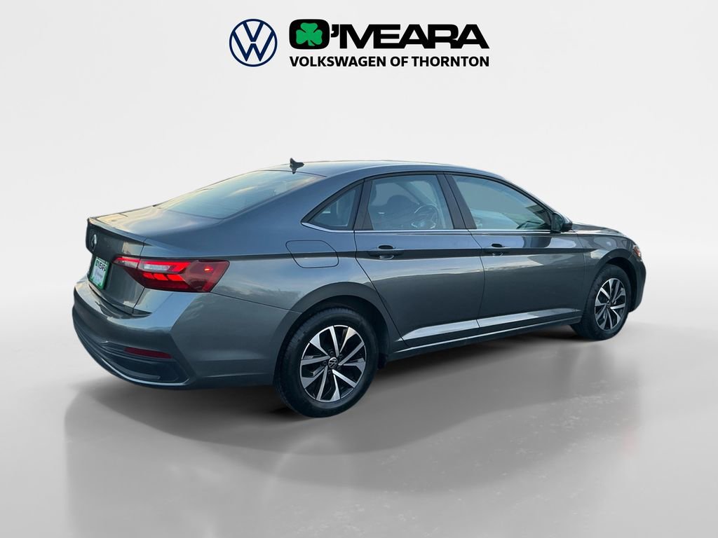 Used 2024 Volkswagen Jetta S image 5