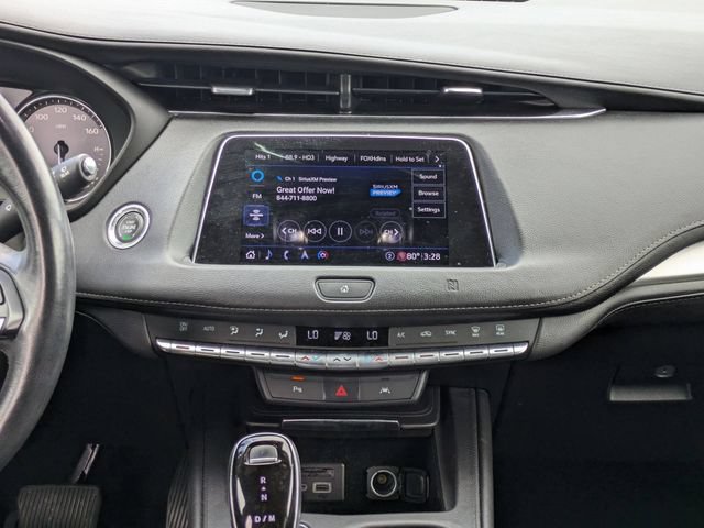 Used 2020 Cadillac XT4 Premium Luxury w/ Driver Awareness Package AWD/4WD image 19
