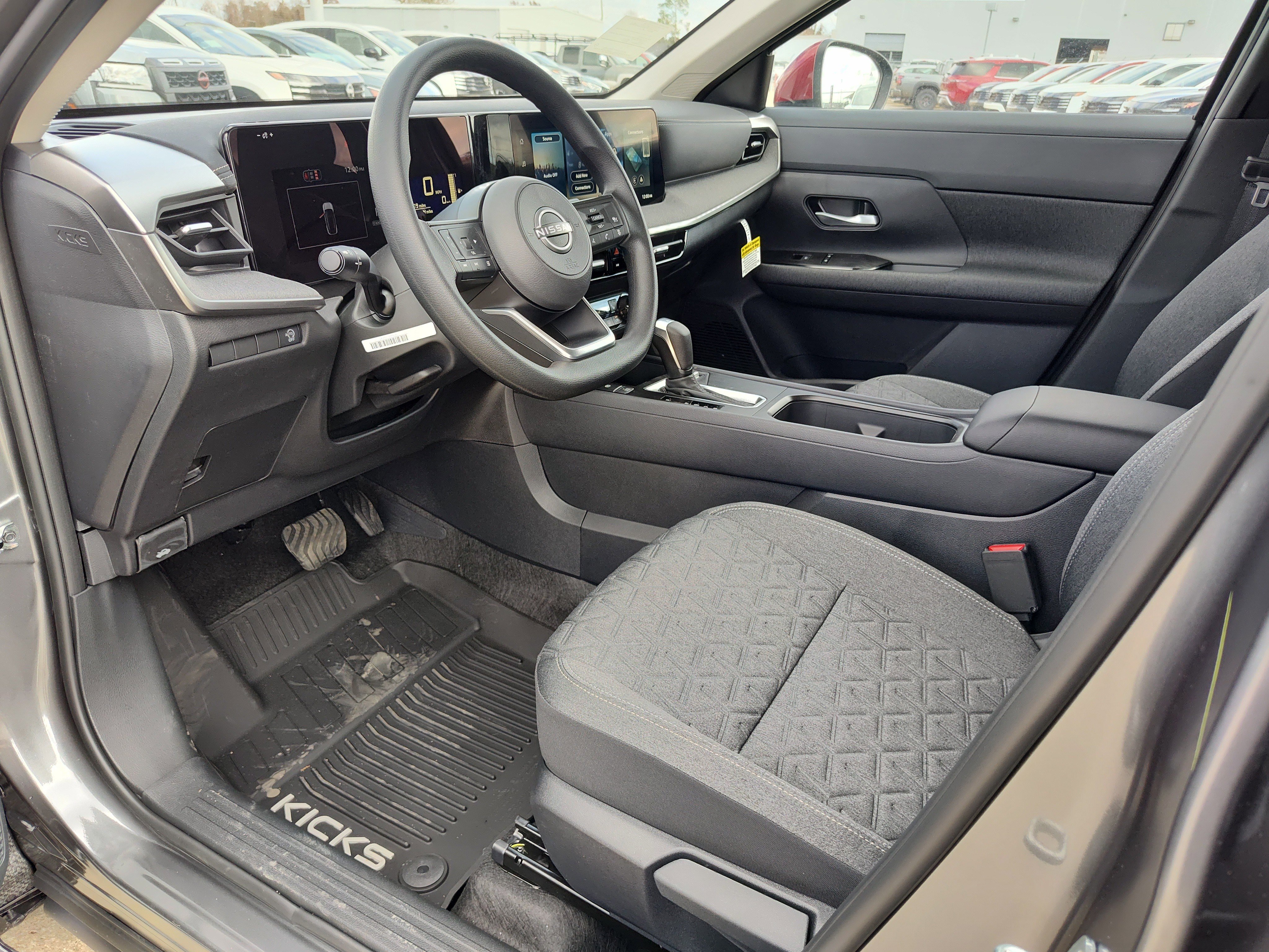 New 2026 Nissan Kicks SV w/ SV Premium Package image 2