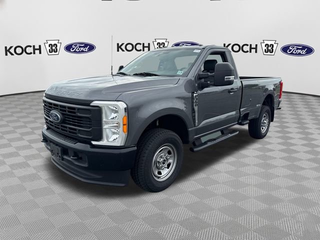 Used 2023 Ford F350 XL AWD/4WD image 3
