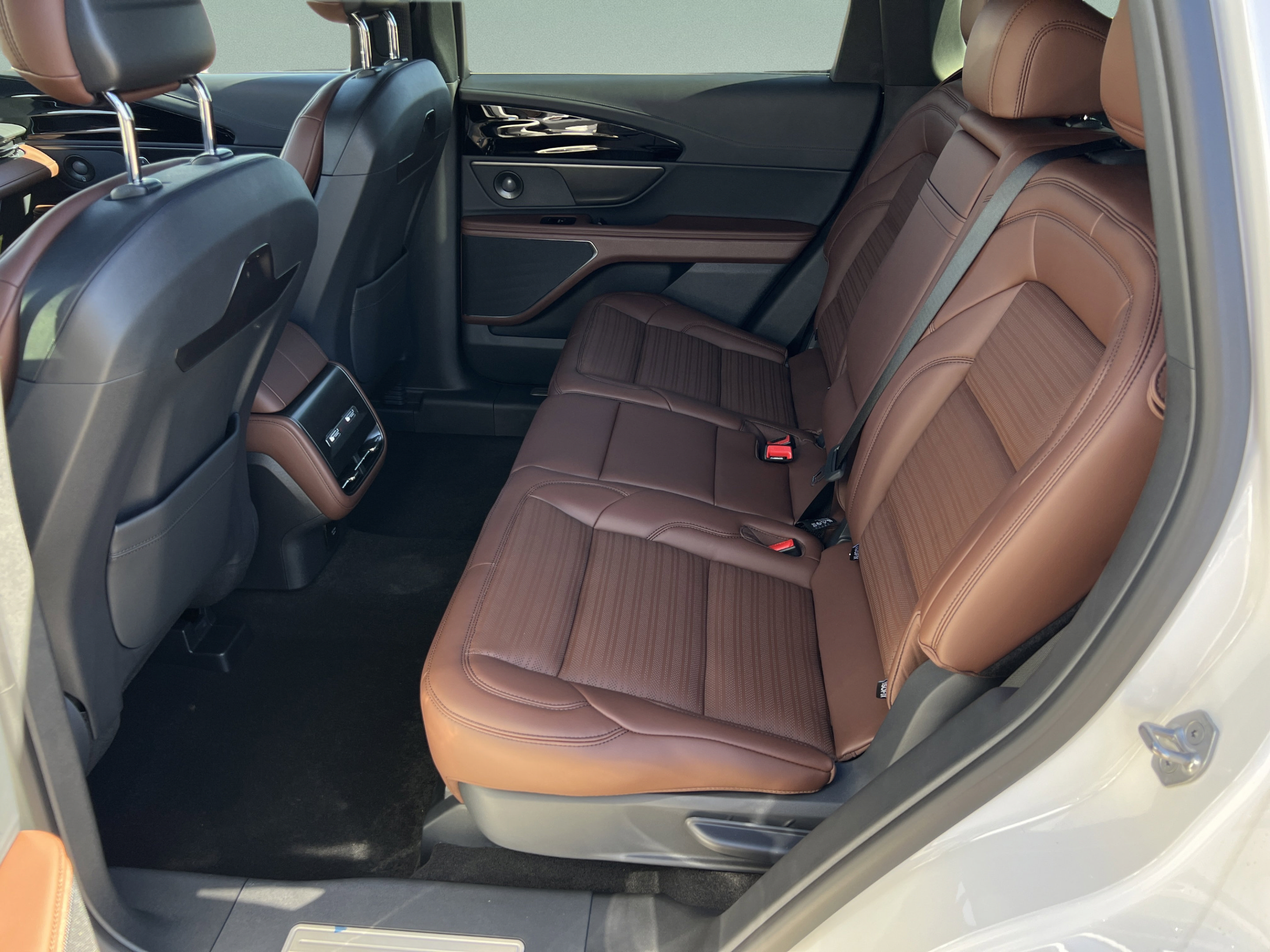 New 2026 Lincoln Nautilus Reserve w/ Jet Appearance Package AWD/4WD image 28