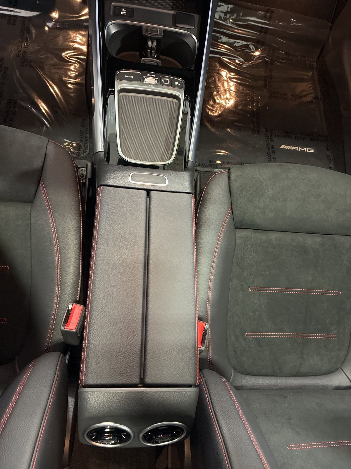 New 2026 Mercedes-Benz GLB 35 AMG 4MATIC image 13
