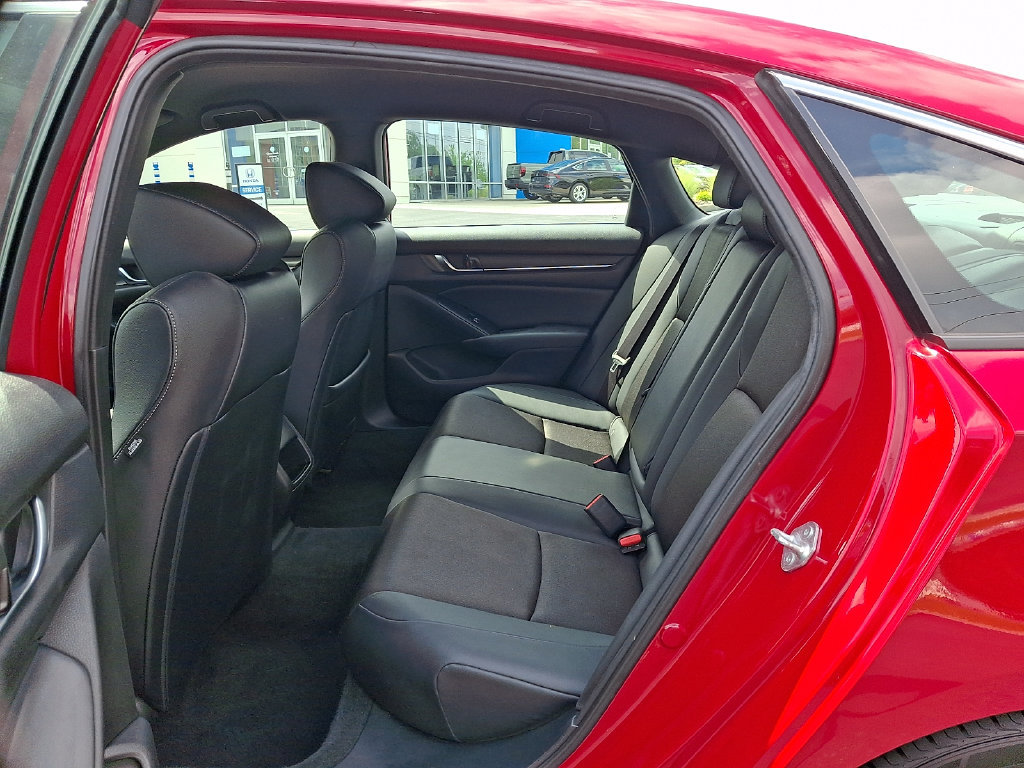 Used 2022 Honda Accord Sport image 13