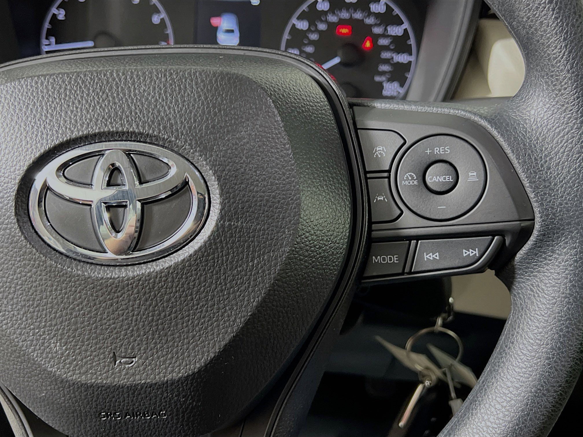 Used 2025 Toyota Corolla LE FWD image 20