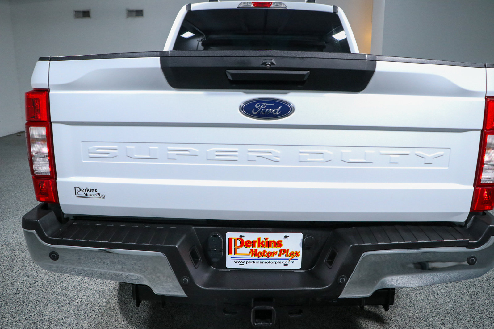 Used 2022 Ford F250 XLT w/ XLT Value Package AWD/4WD image 8