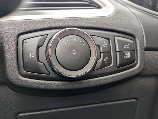 Used 2024 Ford Edge SEL w/ Convenience Package image 23