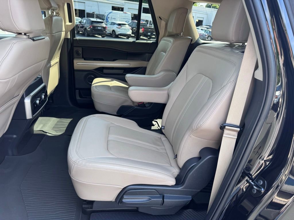 Used 2024 Ford Expedition Max Limited RWD image 33